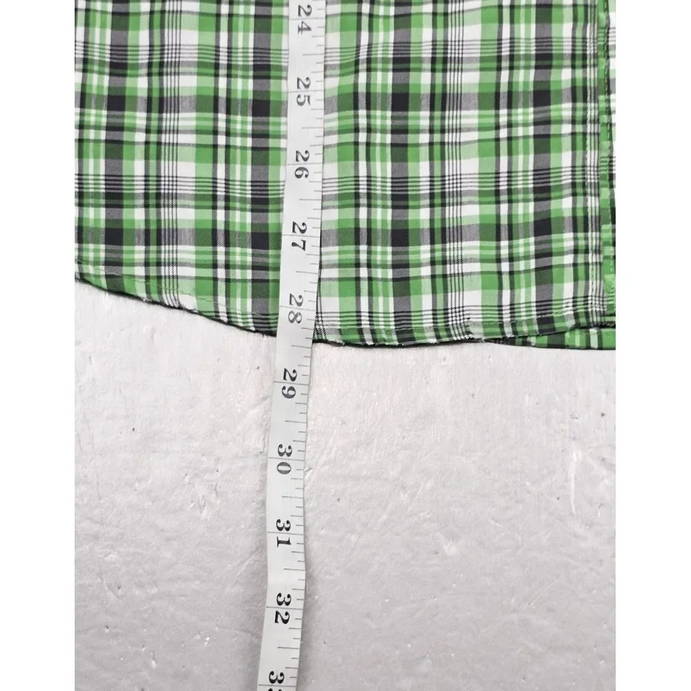 The North Face Button‎ Up Shirt Mens Medium. Green Plaid Polyester Short Sleeve